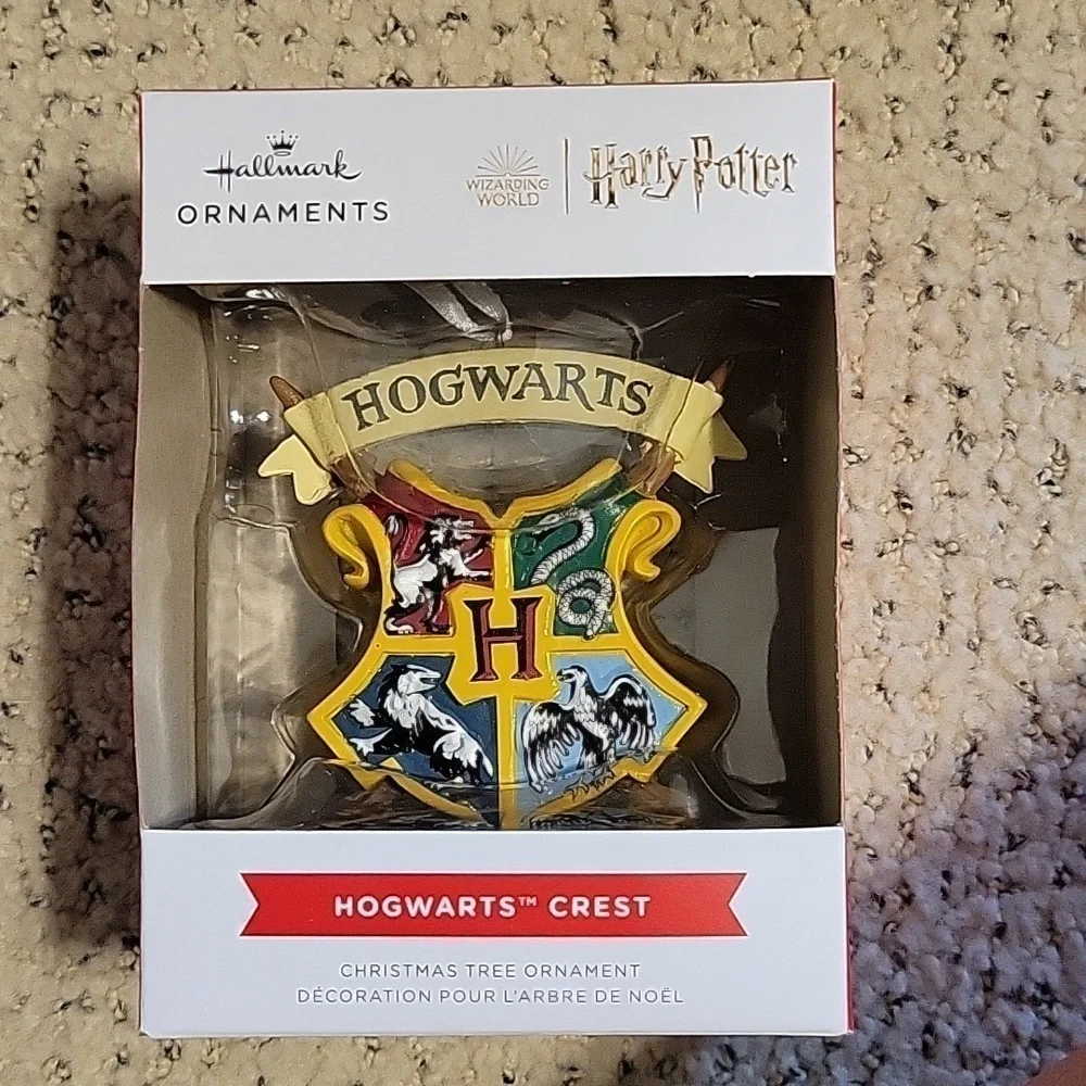 Wizarding world Harry Potter Hogwarts Crest Hallmark Ornament
